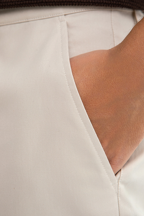 Бермуды из хлопка и тенсела, цвет Бежевый